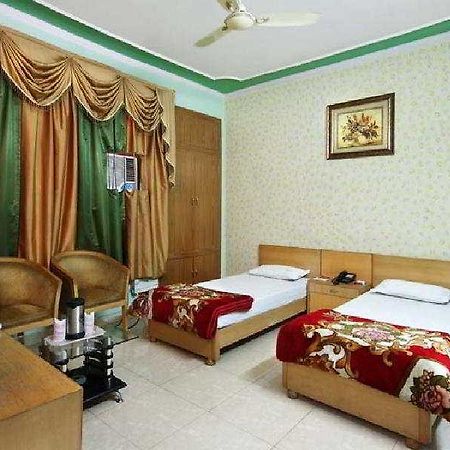 Mandakini Grand 호텔 뉴델리 외부 사진